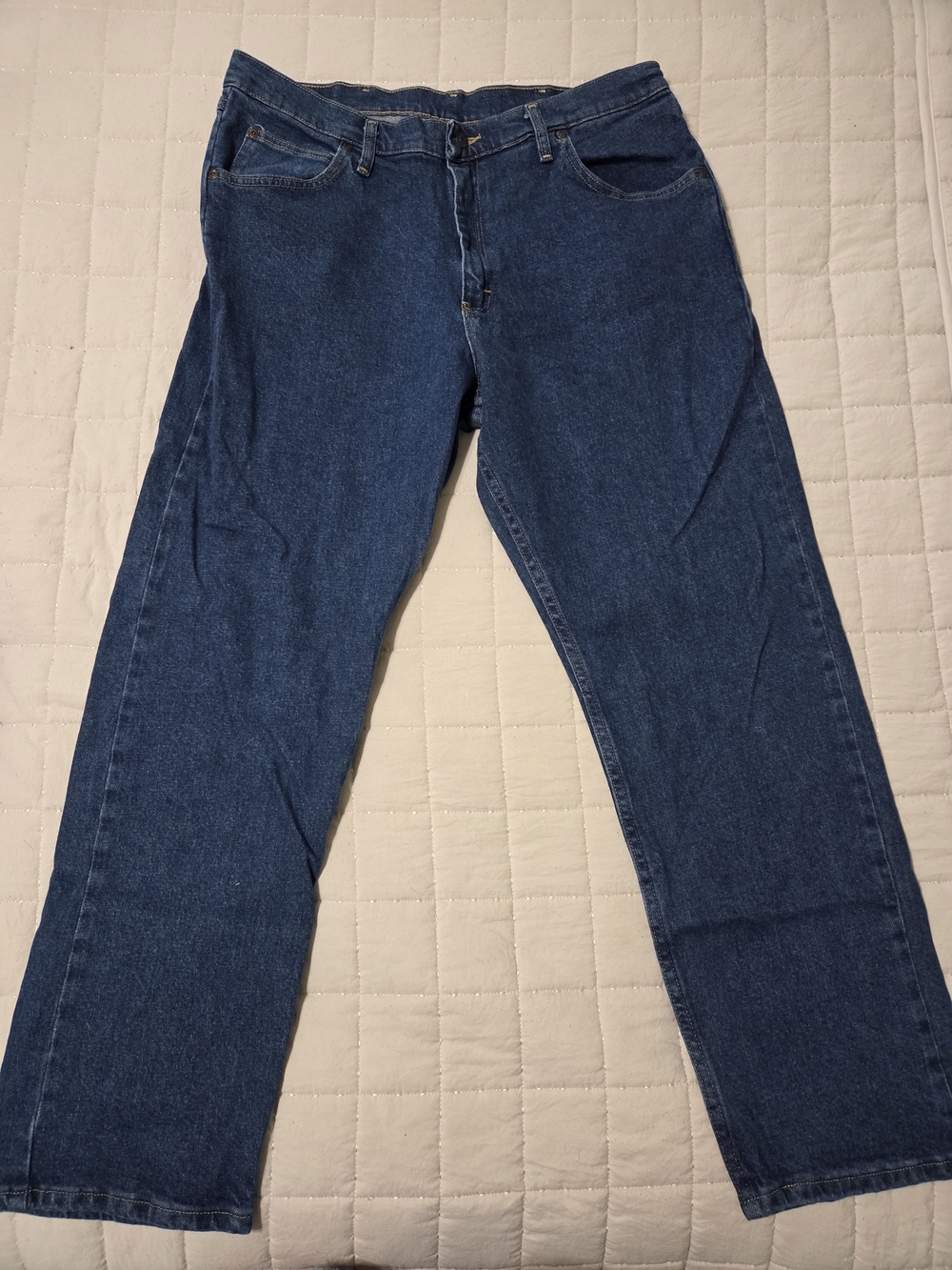 Wrangler Men's Relaxed Dark Blue Denim Jeans